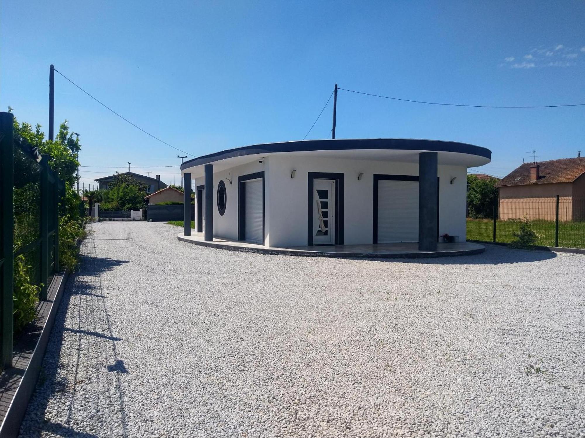 Villa Sapiac: Modern Italian-Inspired Retreat with Private Pool Montauban Exterior photo