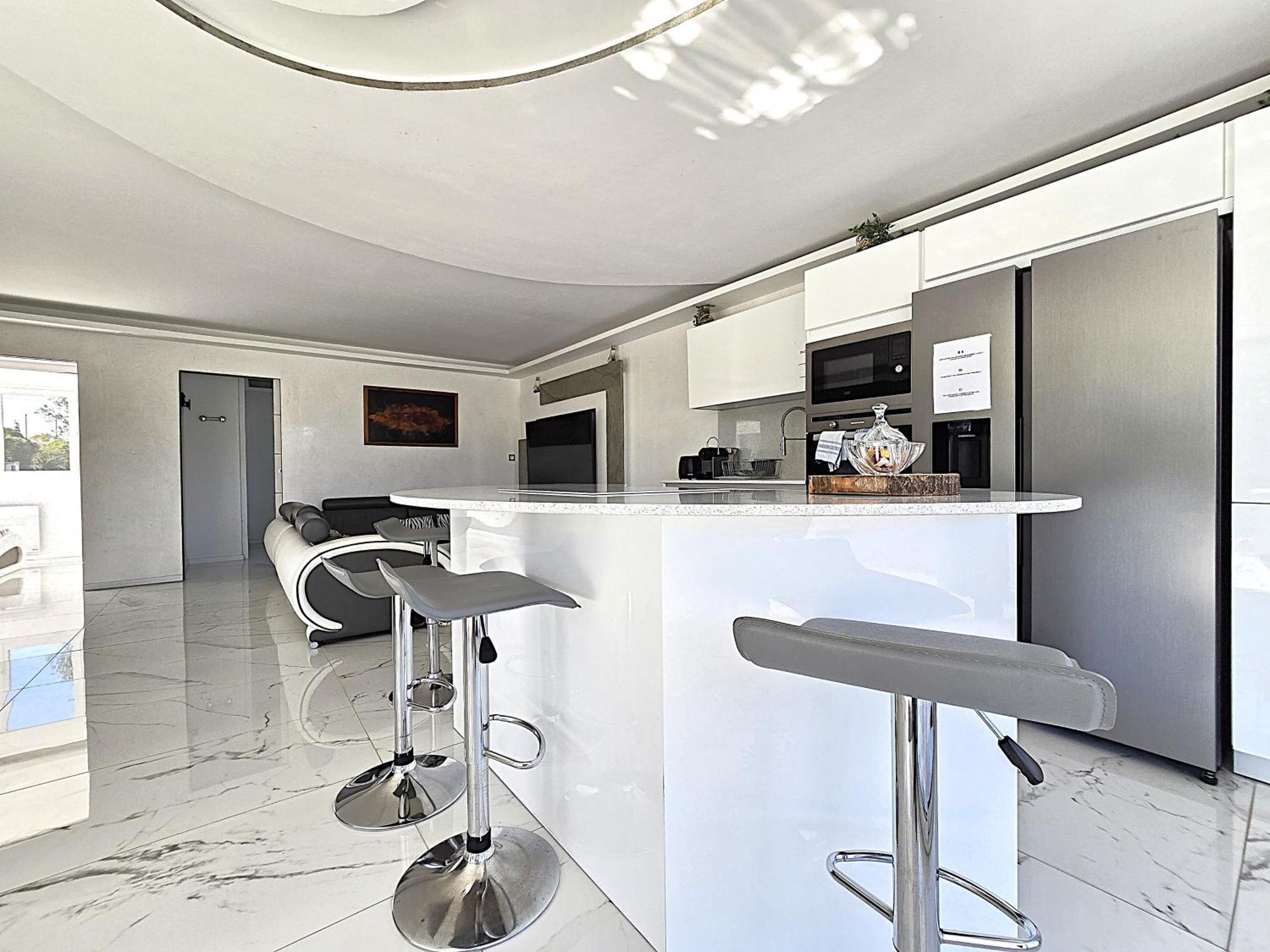 Villa Sapiac: Modern Italian-Inspired Retreat with Private Pool Montauban Exterior photo