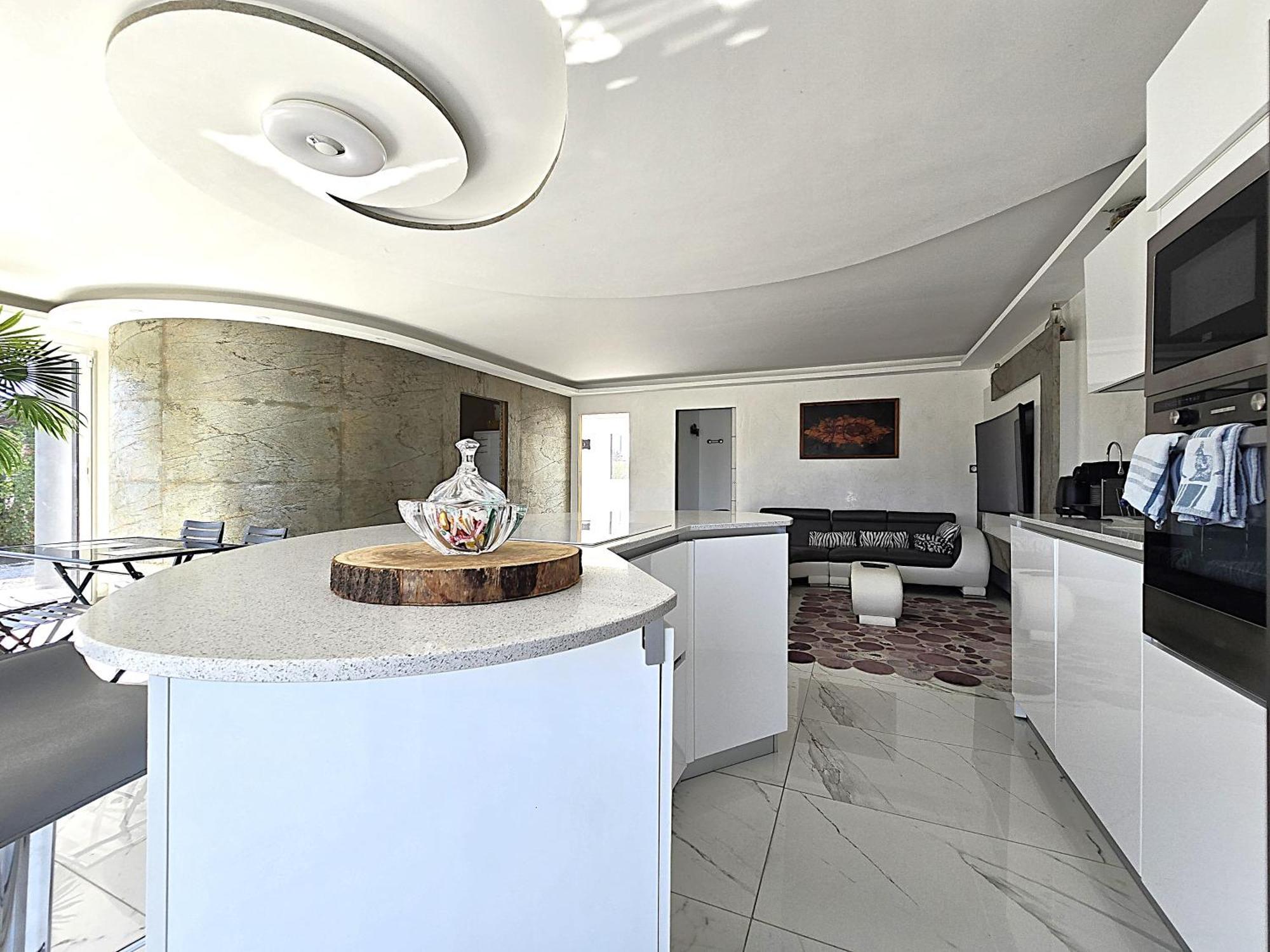Villa Sapiac: Modern Italian-Inspired Retreat with Private Pool Montauban Exterior photo