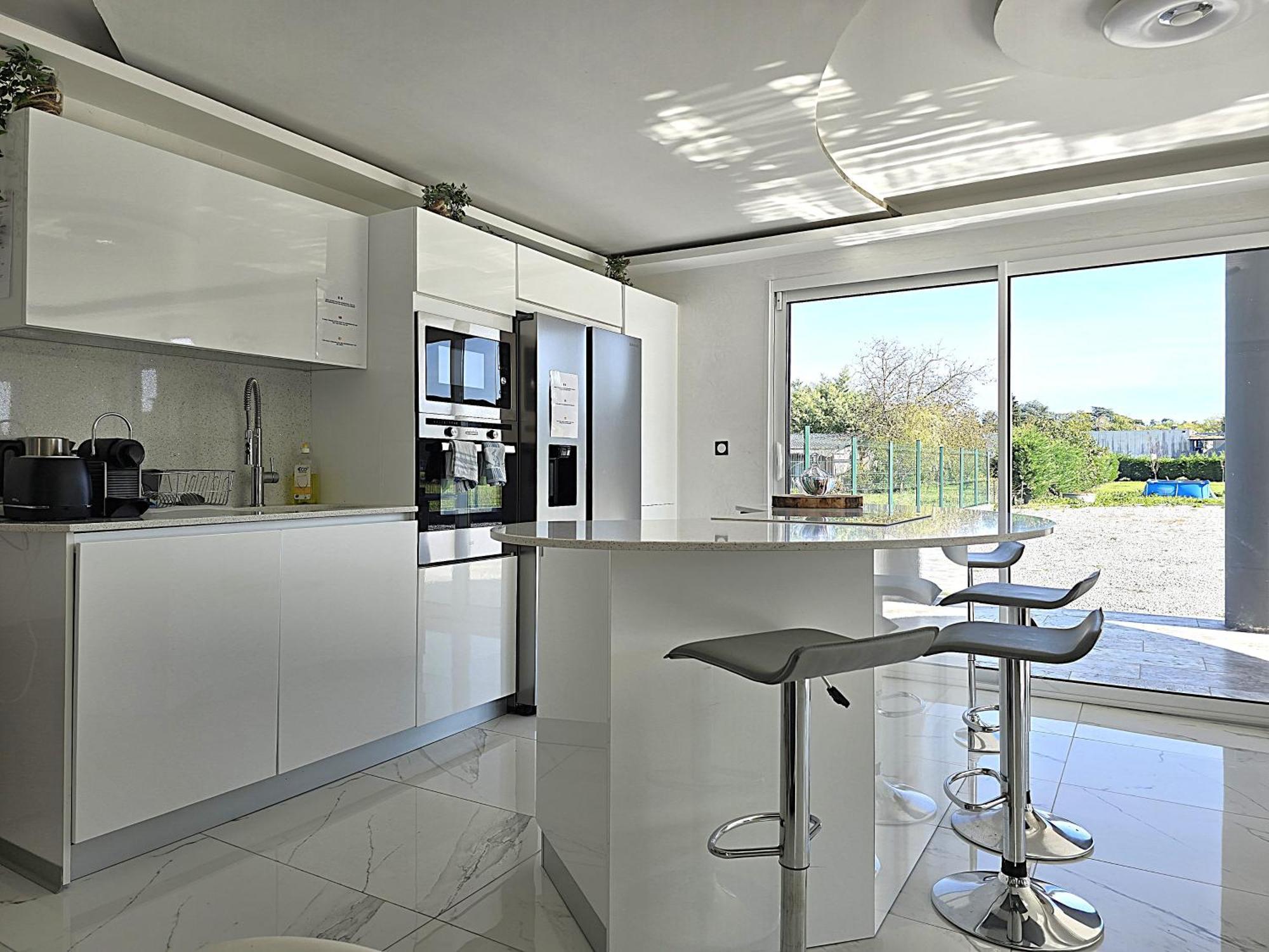 Villa Sapiac: Modern Italian-Inspired Retreat with Private Pool Montauban Exterior photo